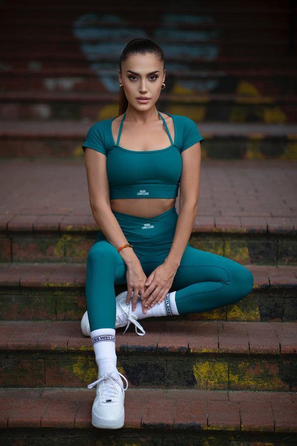 CONTOUR RIB V FRONT HIGH WAISTED LEGGINGS IN EMERALD GREEN